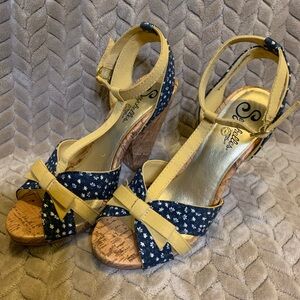 Seychelles Yellow and Blue Wedges